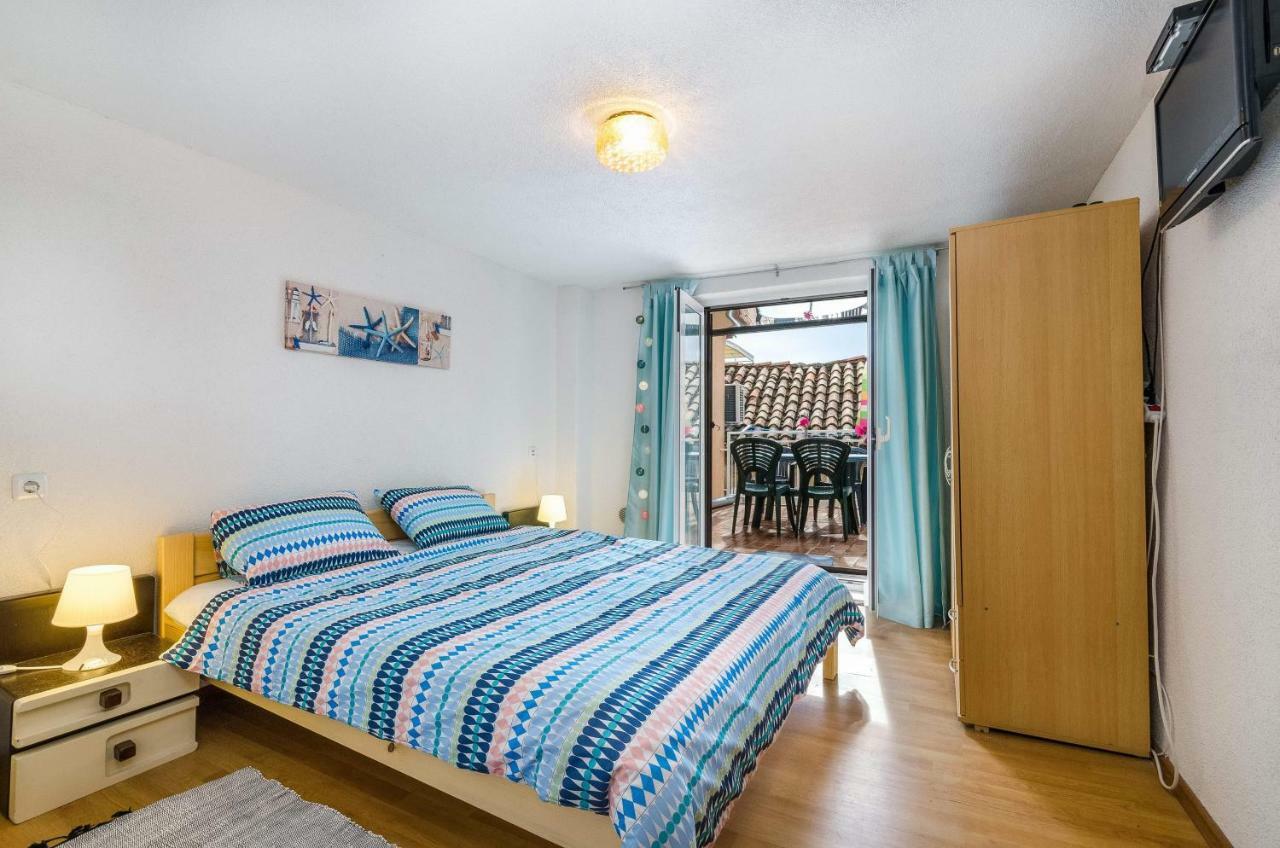 Old Town Charming House Villa Selce Bagian luar foto